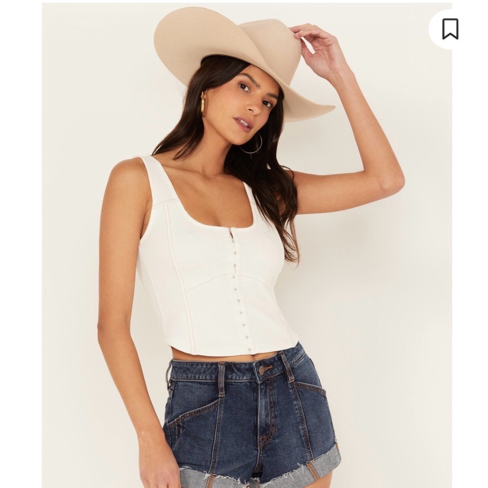 Shyanne cream ribbed Women's crop top